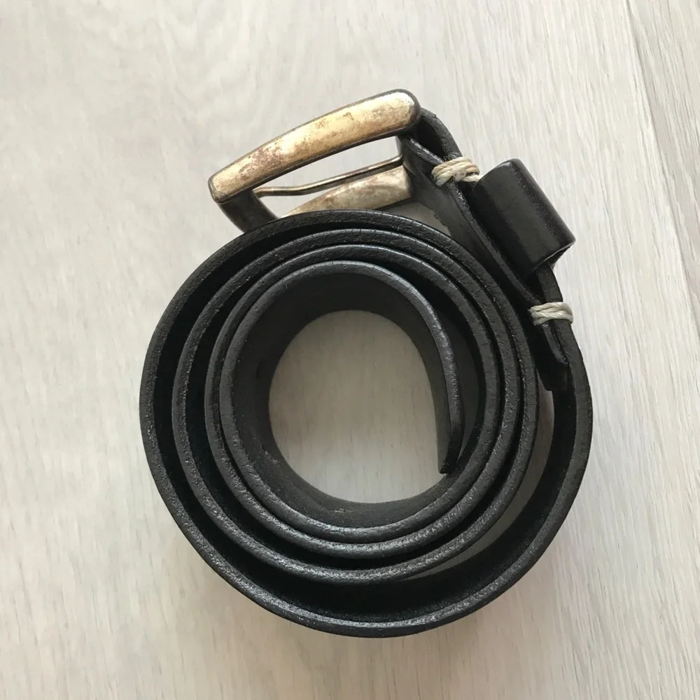 ROOTS BLACK LEATHER CASUAL WIDE BELT MENS 34